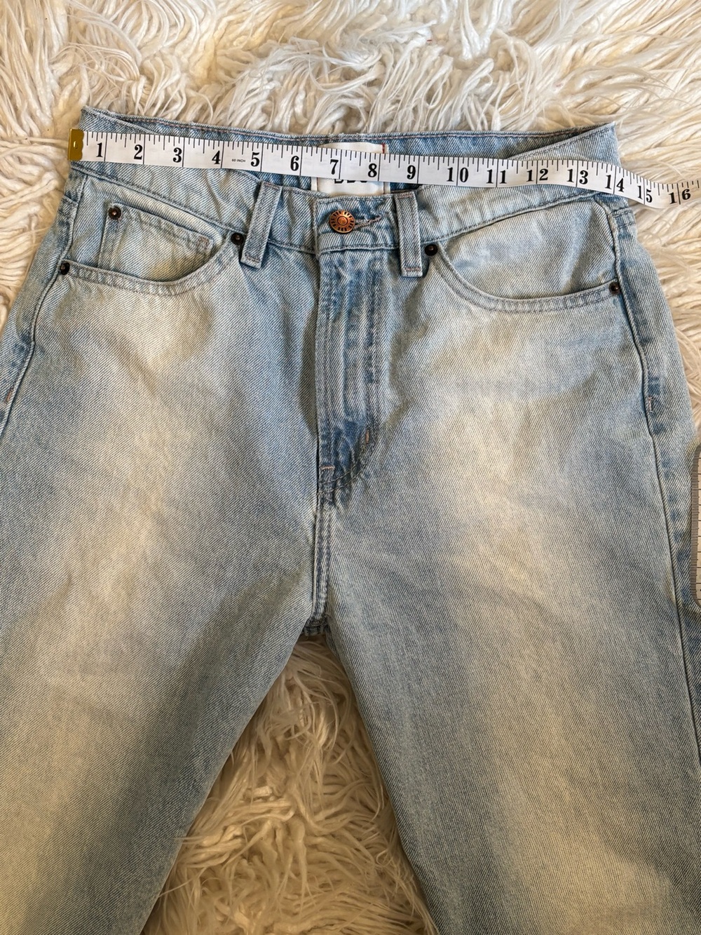 BDG Urban Outfitters Cowboy Jeans Size 28 EUC - Picture 8 of 10
